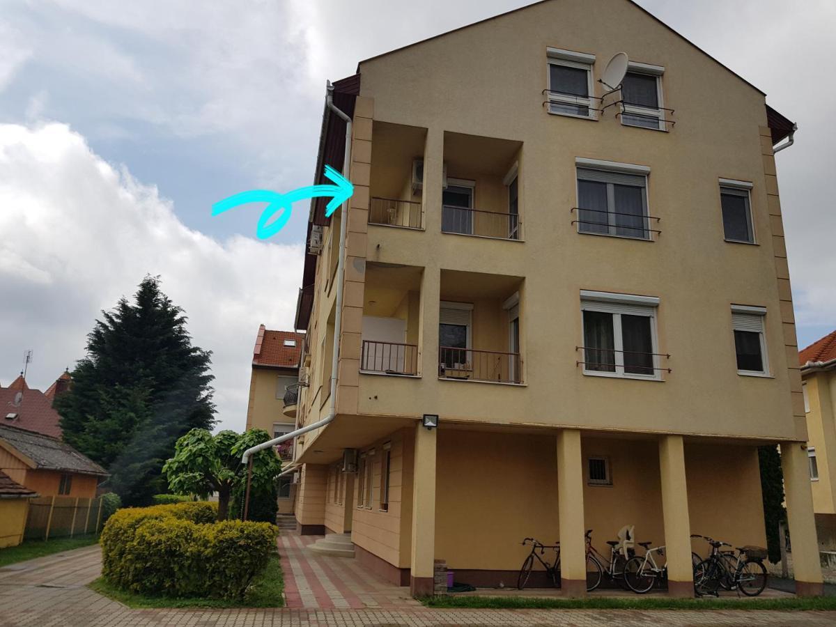 Fischer Apartman 3 ไฮจ์ดุสโซบอสโล ภายนอก รูปภาพ